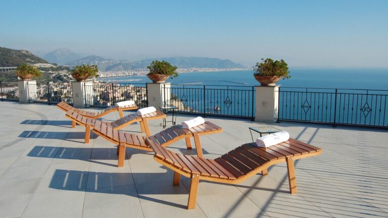 Loungers on the spa solarium facing Vietri and the Gulf of Salerno, Hotel Raito