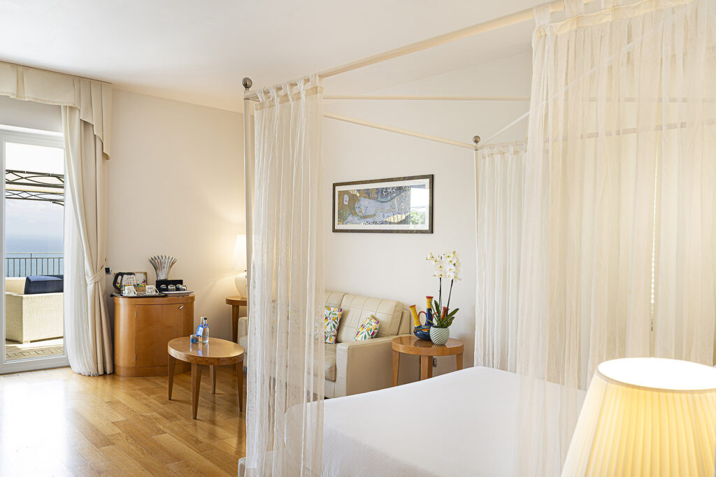 Sunshine Grand View Suite, photograph 3