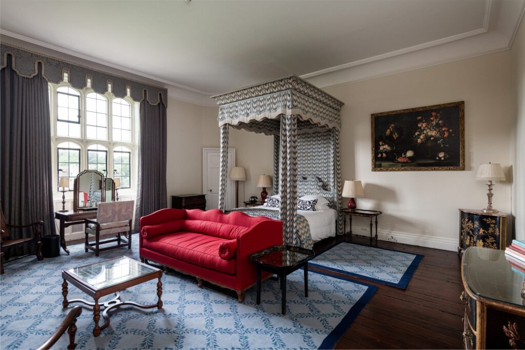 Castle Battlement bedroom