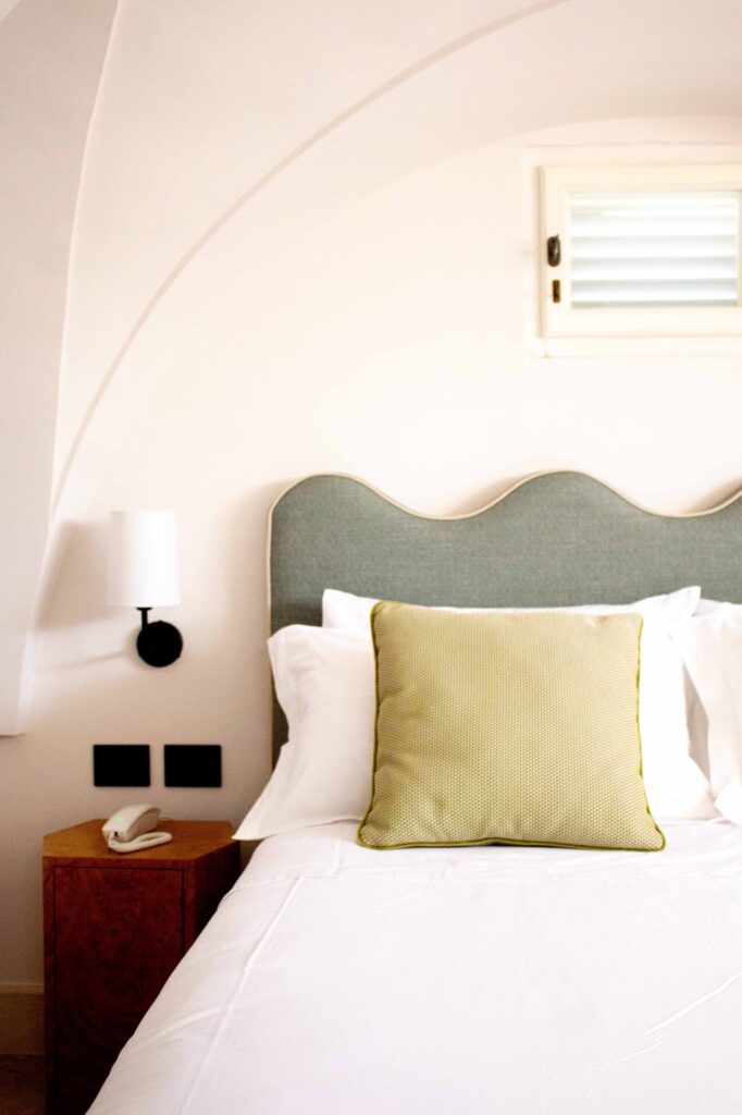 Standard Attic Room, photograph 3
