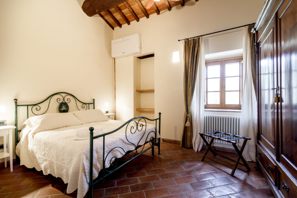 Prestige Suite, photograph 1