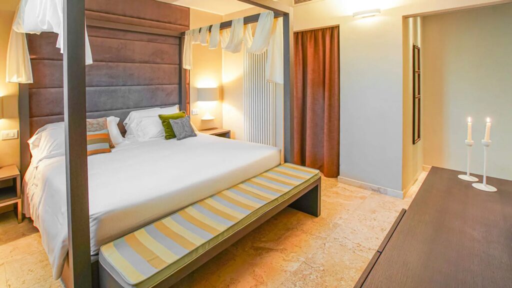 Leccino Suite, photograph 2