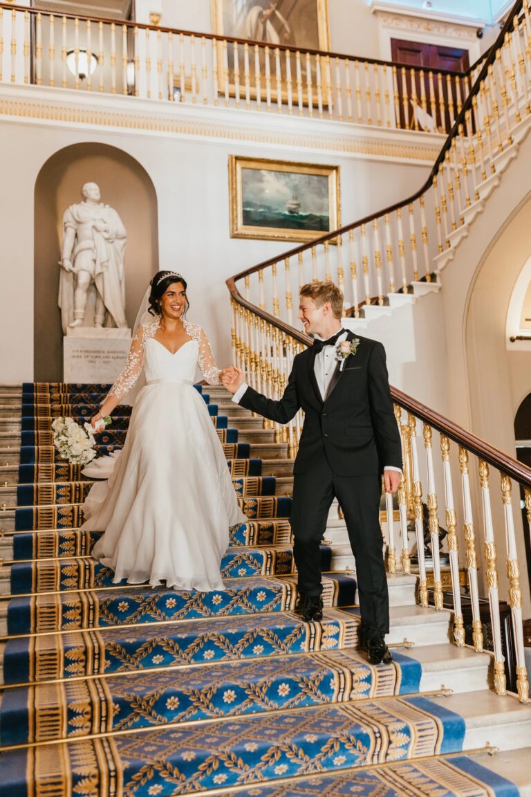 The couple on the Grand Staircase, the statue niche behind, 116 Pall Mall
