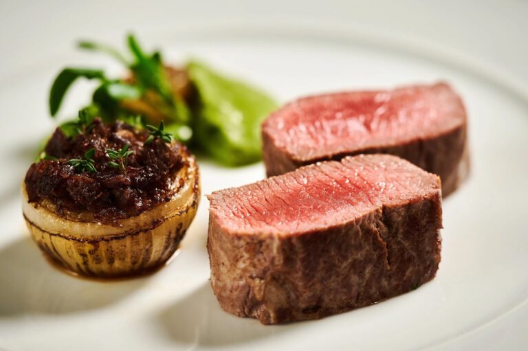 A Searcys plated fillet of beef, 116 Pall Mall