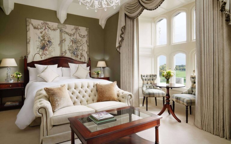 A Deluxe king bedroom, Adare Manor