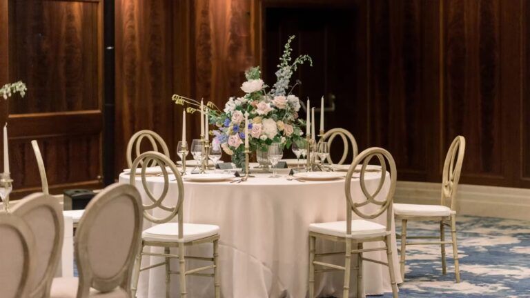 Wedding table setting in a private event room, Al Habtoor Palace Budapest