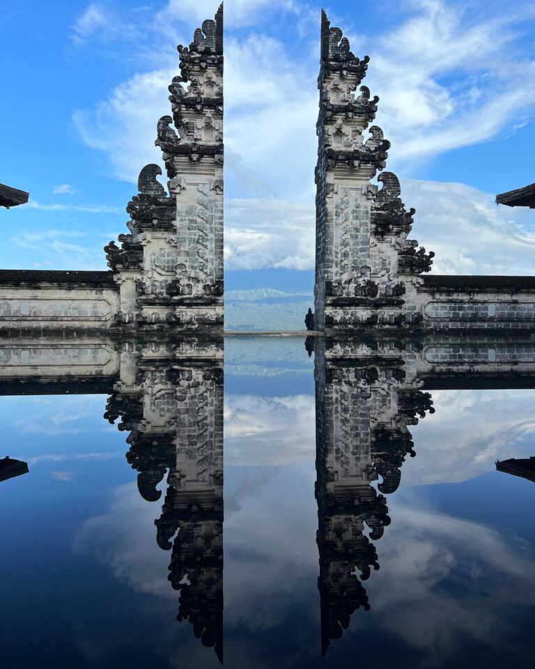 The Gates of Heaven at Lempuyang Temple, Alila Manggis