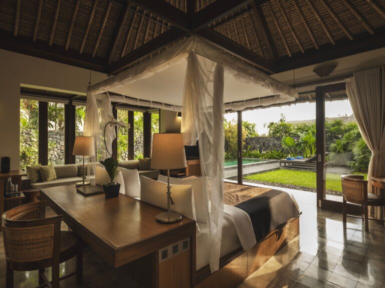 Pool Villa bedroom, Alila Ubud