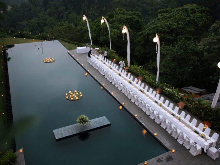 Wedding dinner by the pool, Alila Ubud
