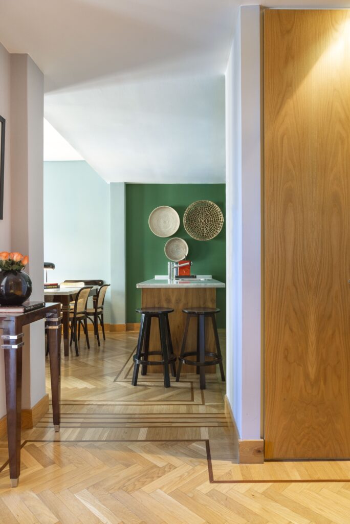 Parquet hallway through to the dining area, Alvear Design Guest House