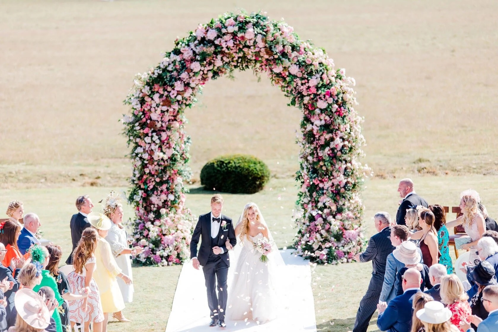 A rose and hydrangea arch, Aynhoe Park, Amie Bone