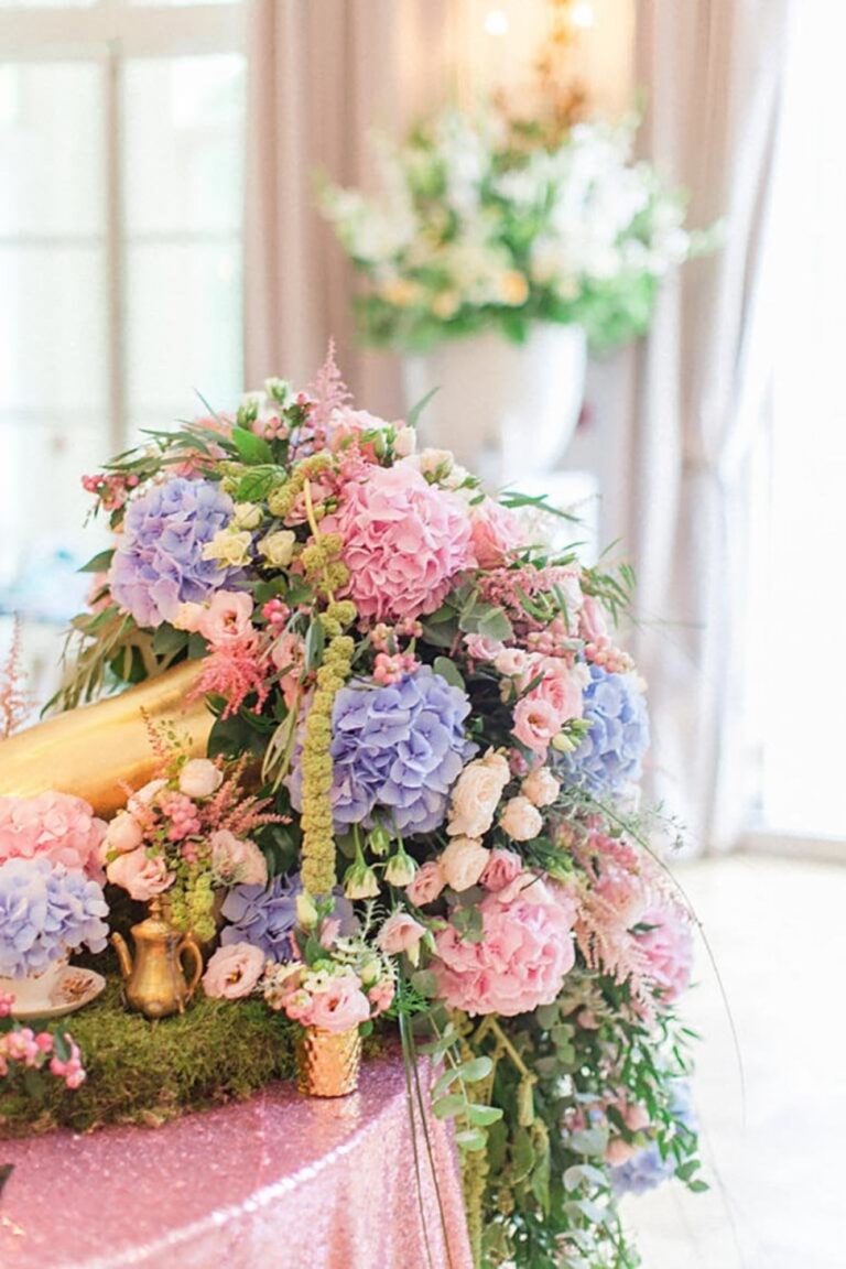 Wedding flowers by Amie Bone Flowers