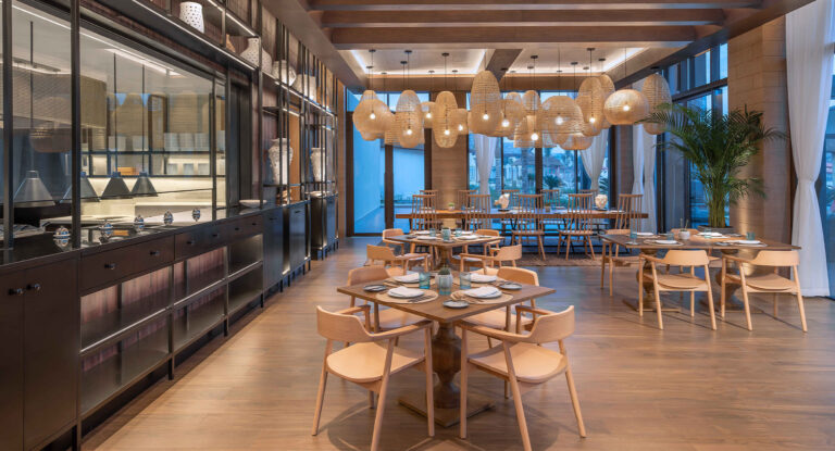 Beach House dining room, Anantara Mina Al Arab Ras Al Khaimah Resort