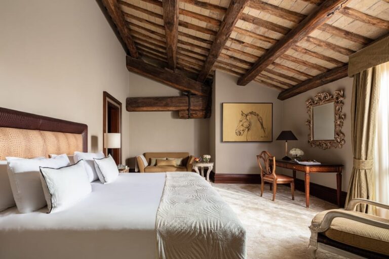 A Clementino Granary Suite, Anantara Palazzo Naiadi Rome Hotel