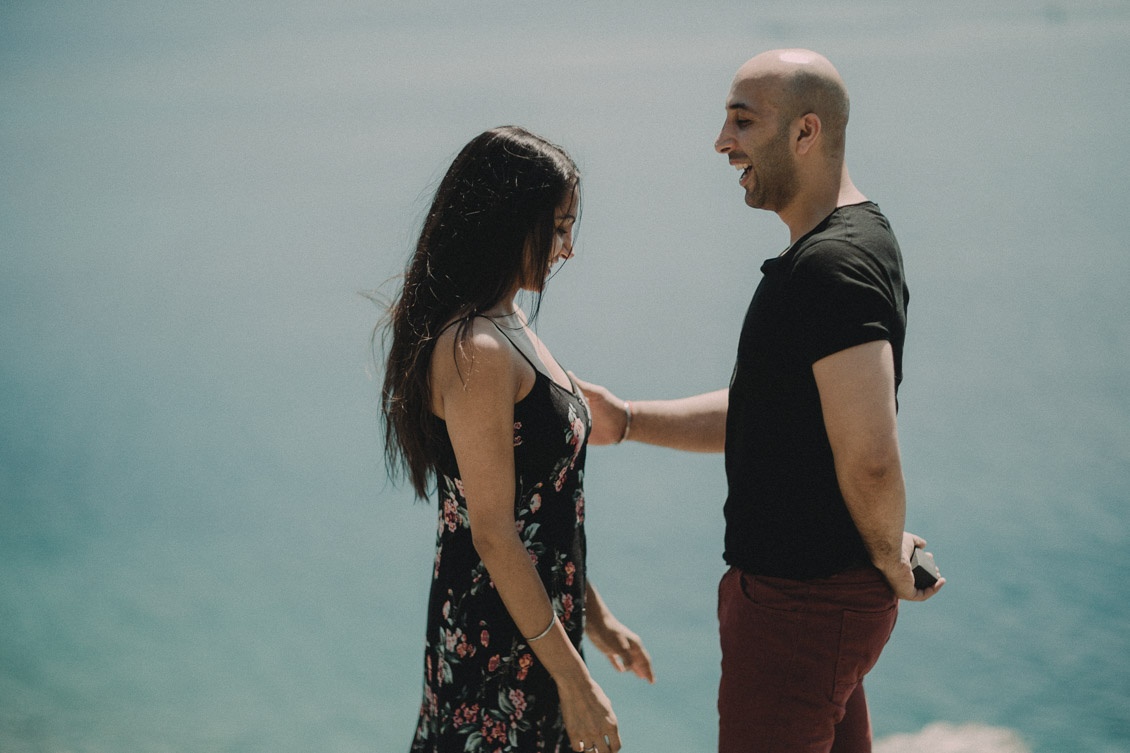 A proposal on the rocks — Mandeep and Rita, Monterosso al Mare, Andrea & Federica