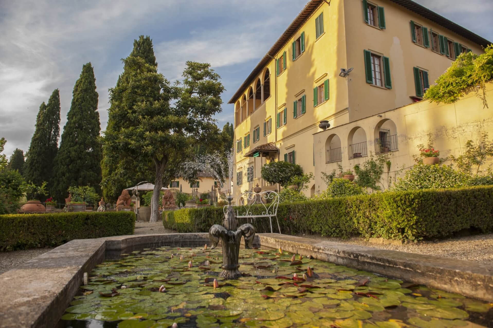 The Villa and Its Gardens, Art Hotel Villa Agape