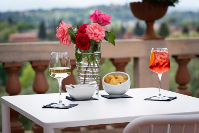 La Limonaia, with Florence Views, Art Hotel Villa Agape