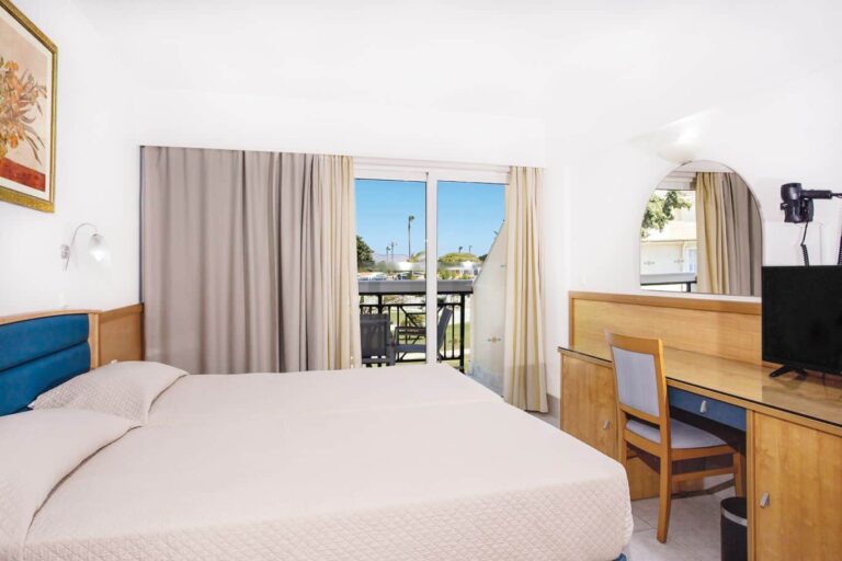 A twin room with balcony, Atlantis Hotel