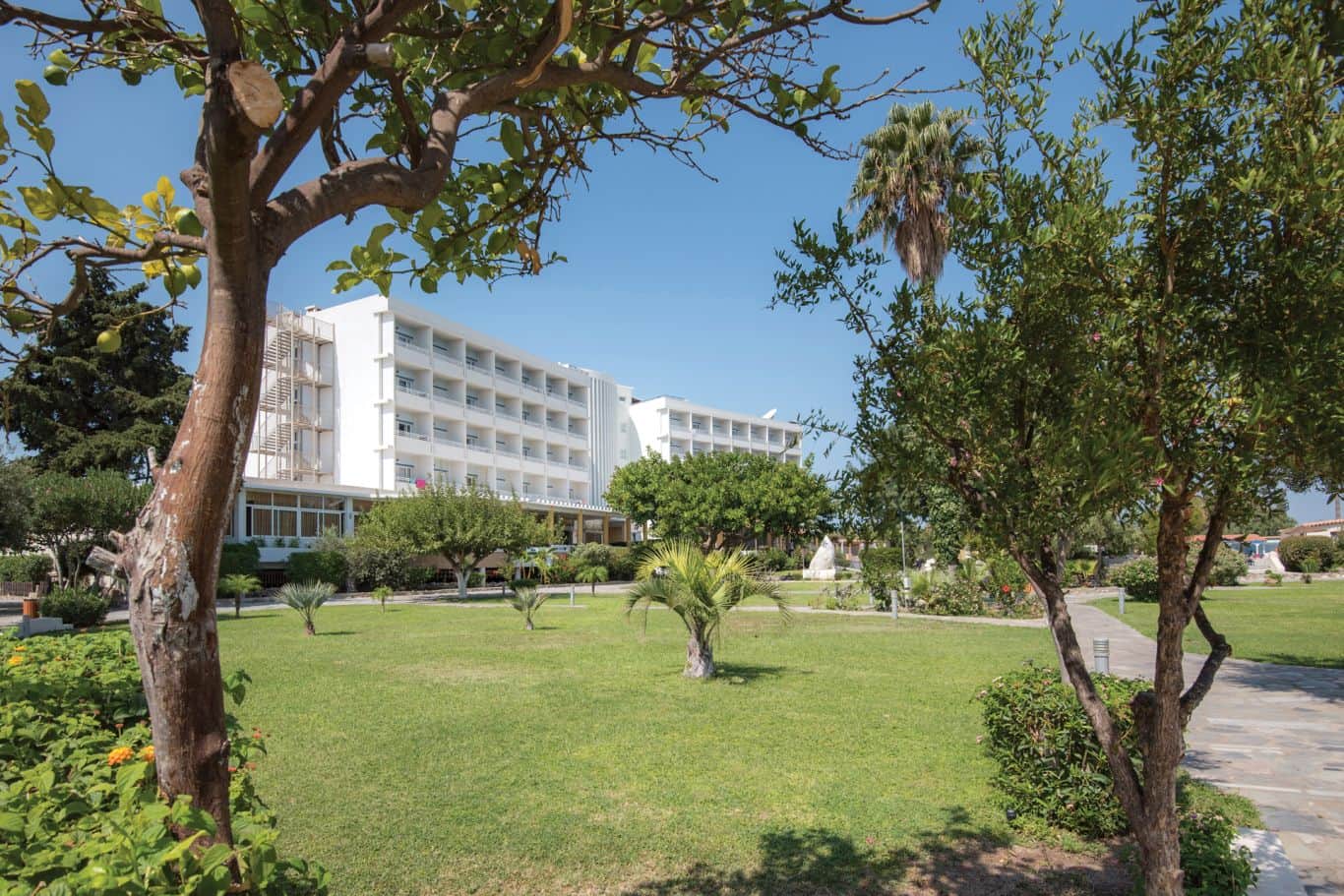 The hotel building and gardens, Atlantis Hotel