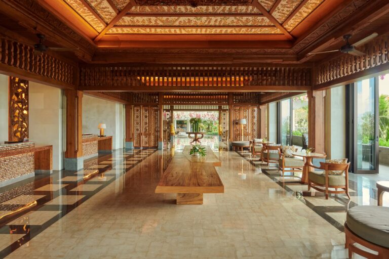 Resort lobby with carved timber ceiling, Ayana Estate Bali