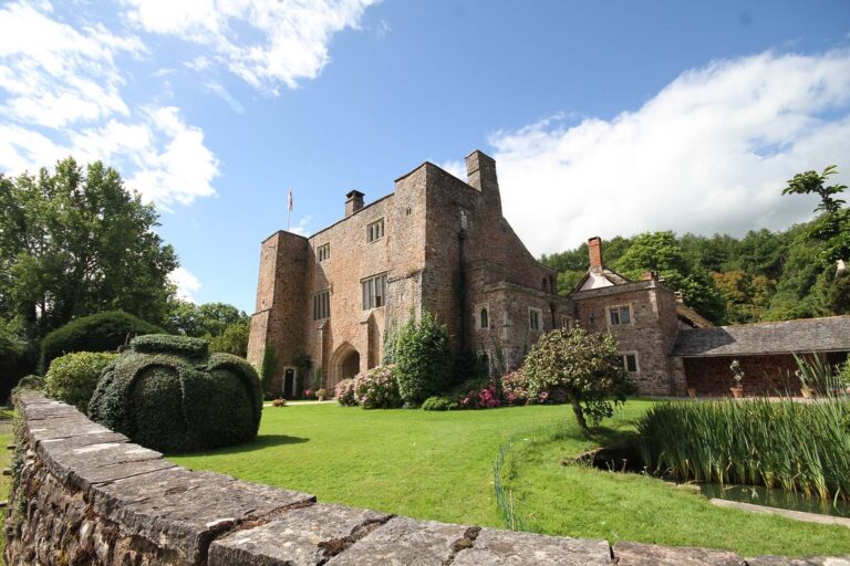 A Fortified Devon Castle
