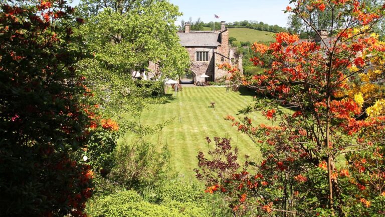 The Gardens in Autumn, Bickleigh Castle