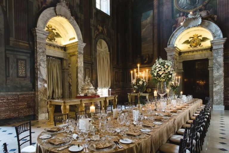 A candlelit banquet in the State Rooms, Blenheim Palace