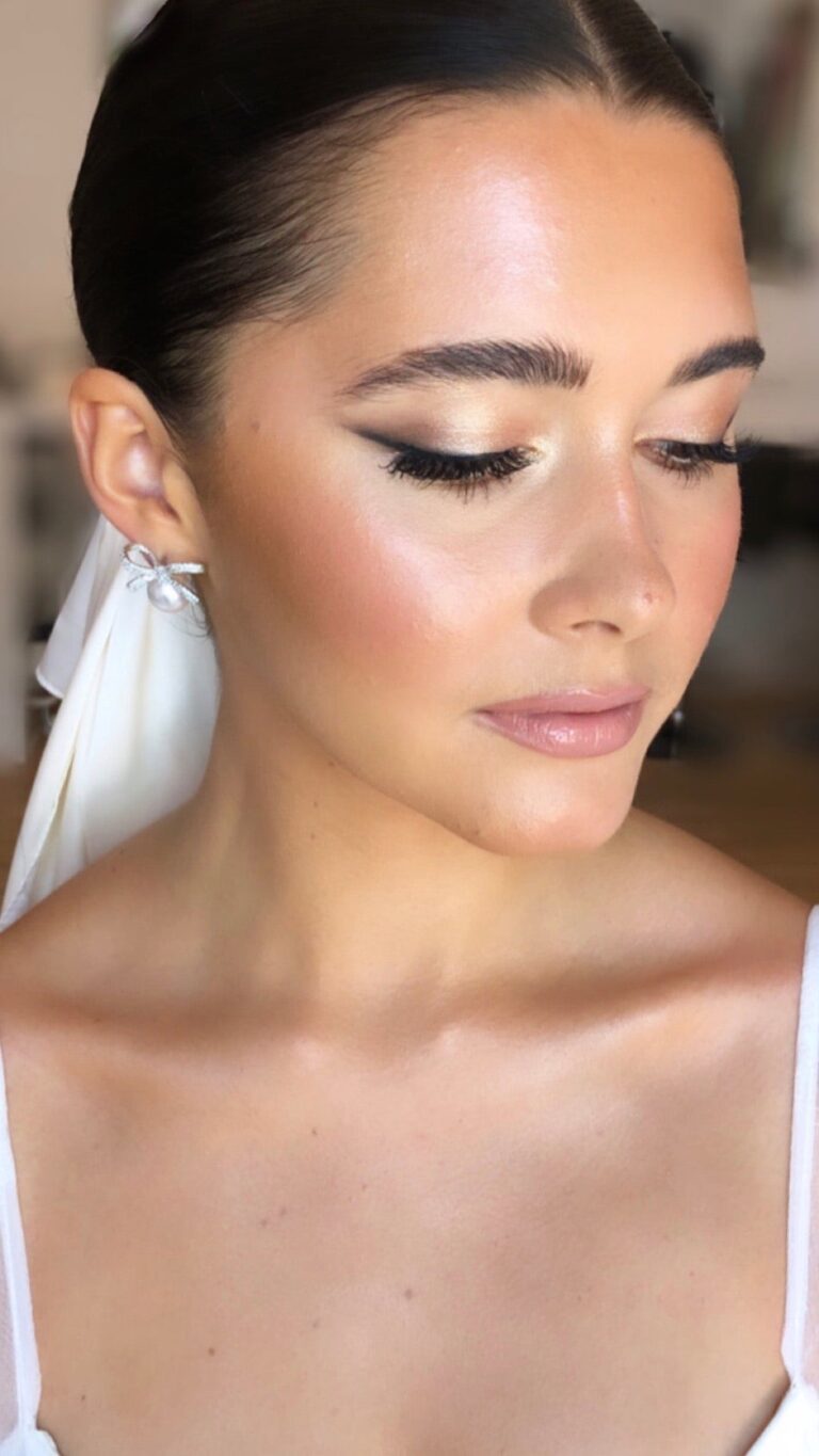 Bridal accessories and styling by Botias Accessories