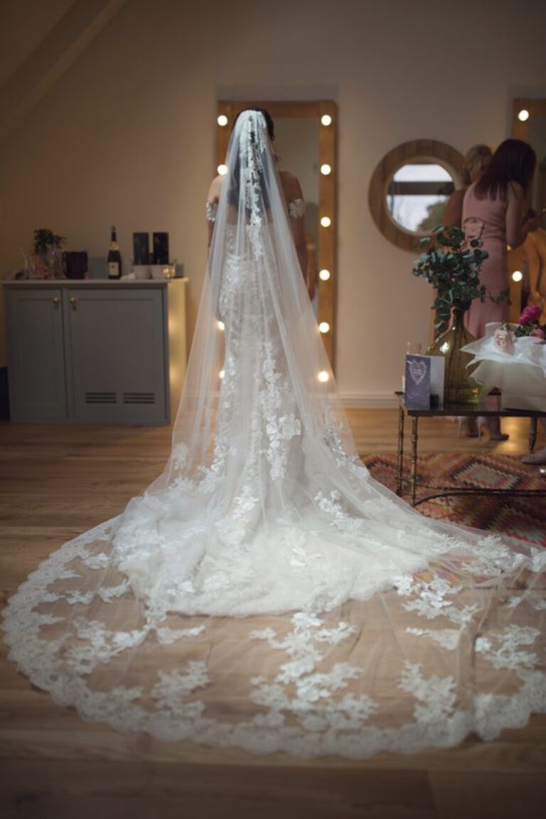 Bridal accessories and styling by Botias Accessories