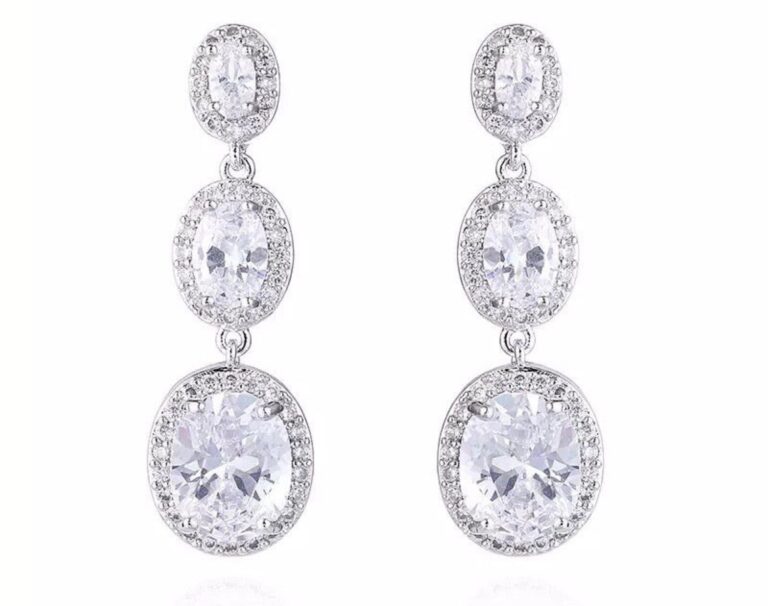 Bridal accessories and styling by Botias Accessories