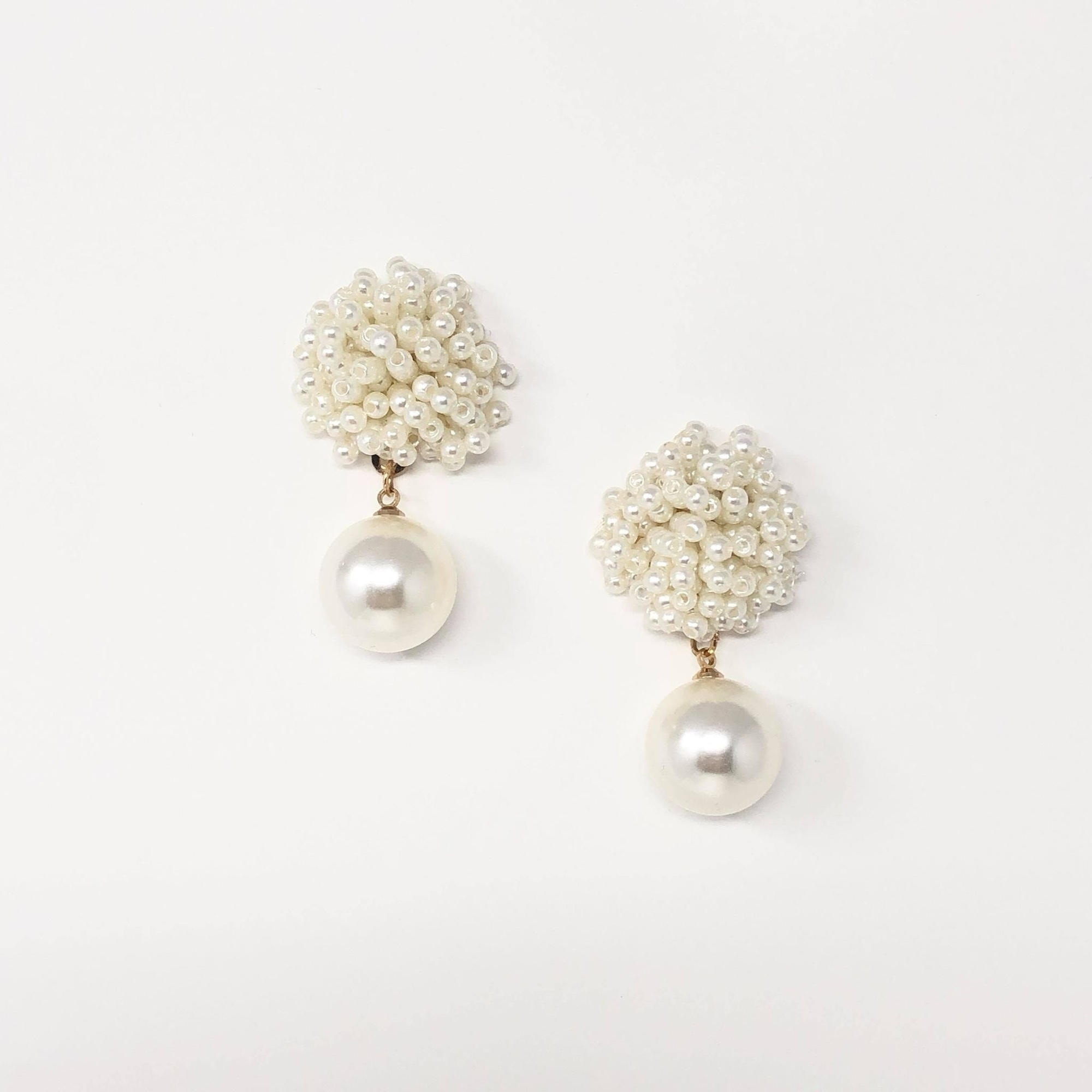 Bridal accessories and styling by Botias Accessories