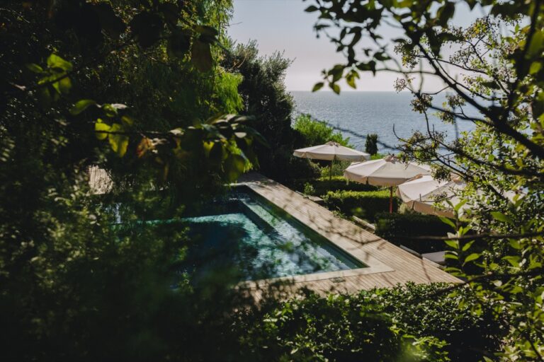The Infinity Pool, Through the Gardens, Ca' P'a Casa Privata