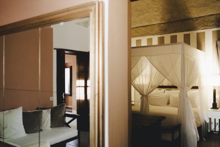 A Four-Poster Suite, Ca' P'a Casa Privata