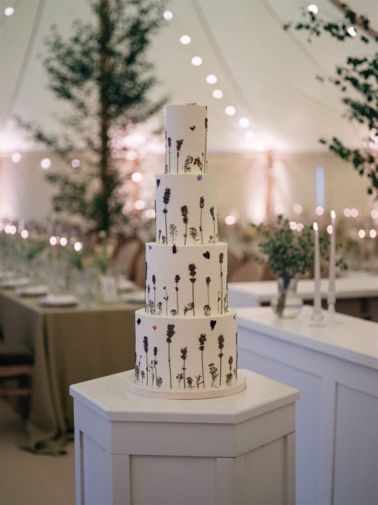 Wedding cake by Cake Design by Holly Miller