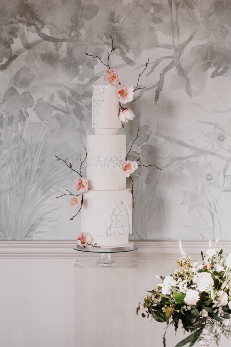 Wedding cake by Cake Design by Holly Miller
