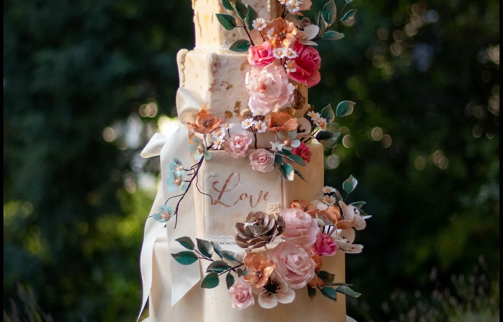 Wedding cake by Cakes by Nina