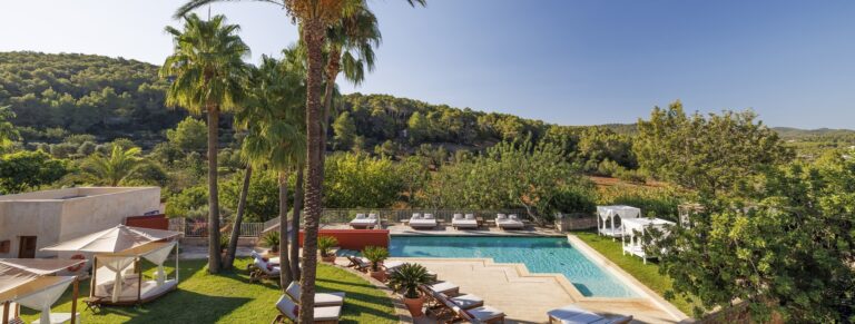 A Country Hotel