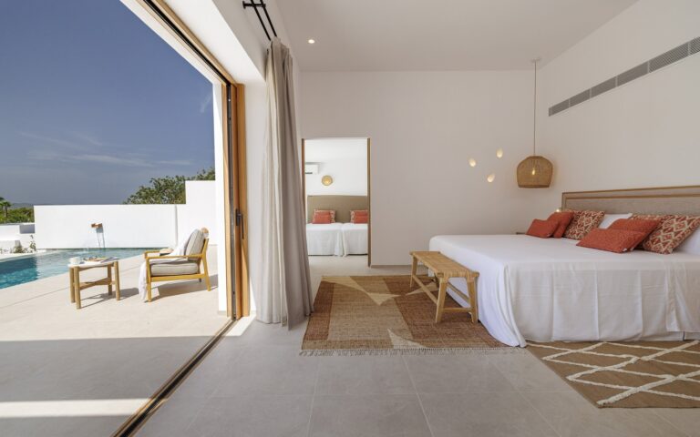 A bright suite opening to the gardens, Can Lluc Boutique Country Hotel