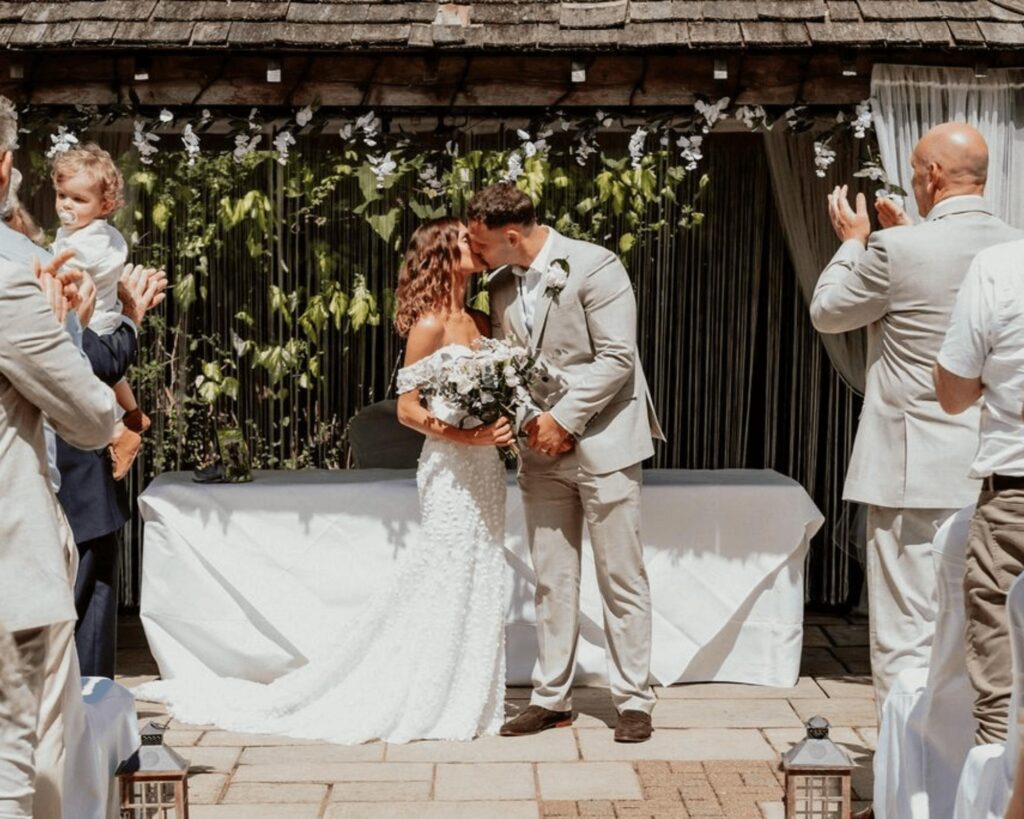 Ceremonies in the Cedar suite and garden