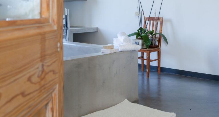 A bathroom at the estate, Casa Nova Estate