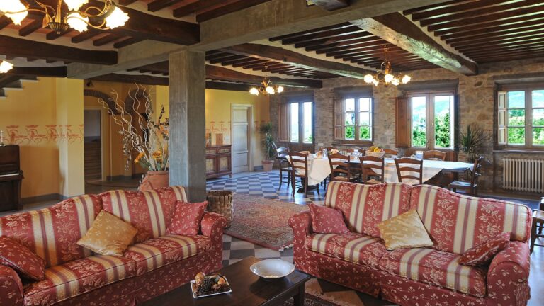 The Villa Lounge, Casale de' Pasquinelli