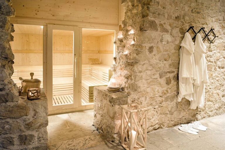 The spa, Castel Brando