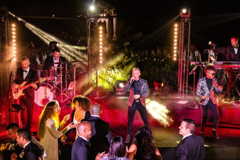Live band performing at a wedding reception, Chateau Challain