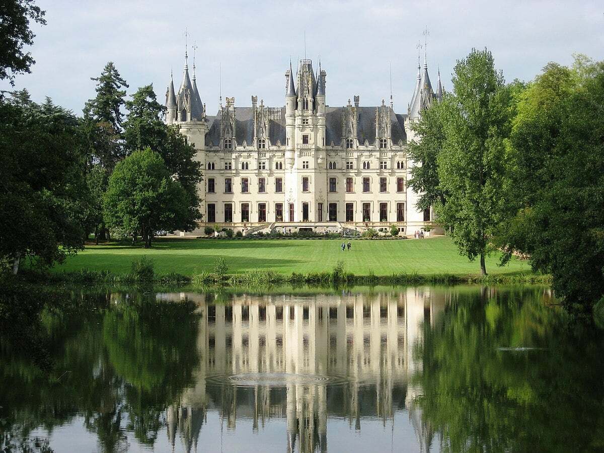 The chateau reflected in the lake, Chateau Challain