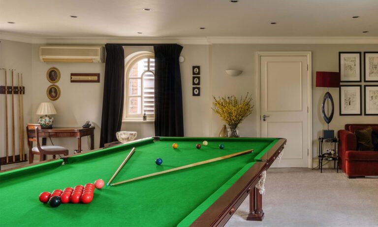 The Library with its billiards table, Chewton Glen Hotel & Spa