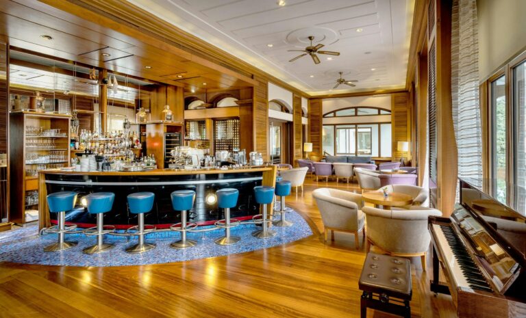 Eros Cocktail Bar, Columbia Beach Resort