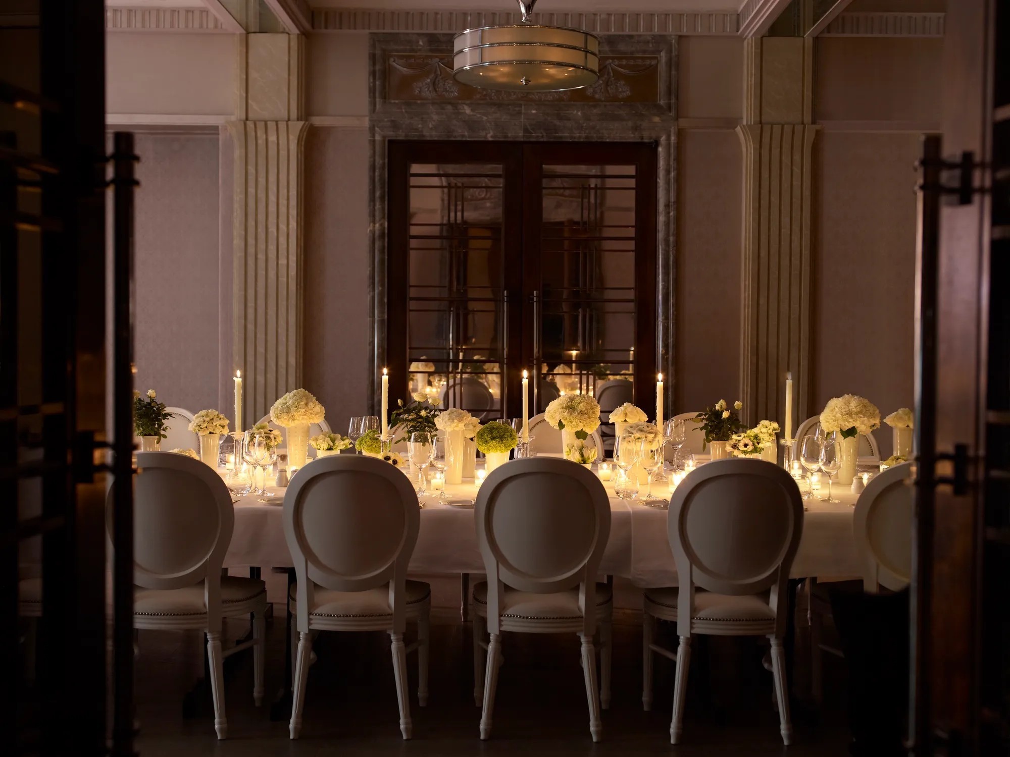 Wedding dinner table laid in the Mayfair Room, The Connaught