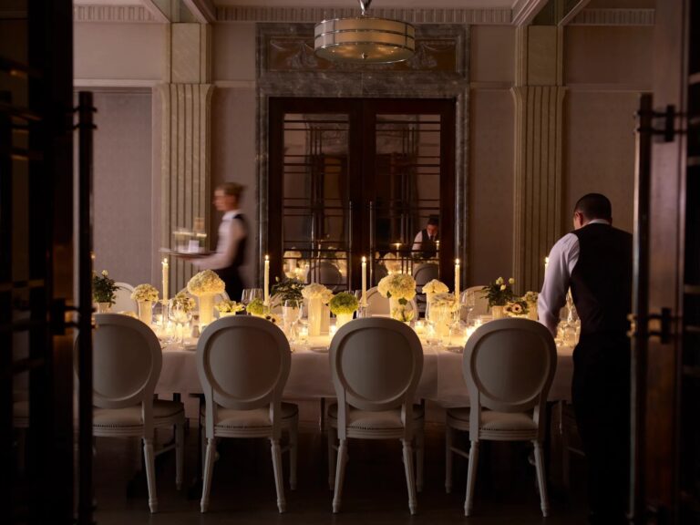 Candlelit wedding table in the Mayfair Room, The Connaught