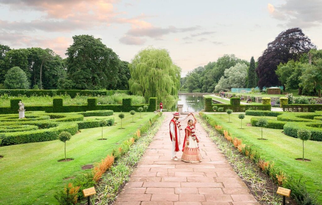 A path through the formal gardens, Coombe Abbey