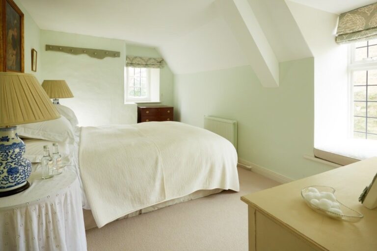 Bedroom 12, the Ballroom Bedroom, Cornwell Manor